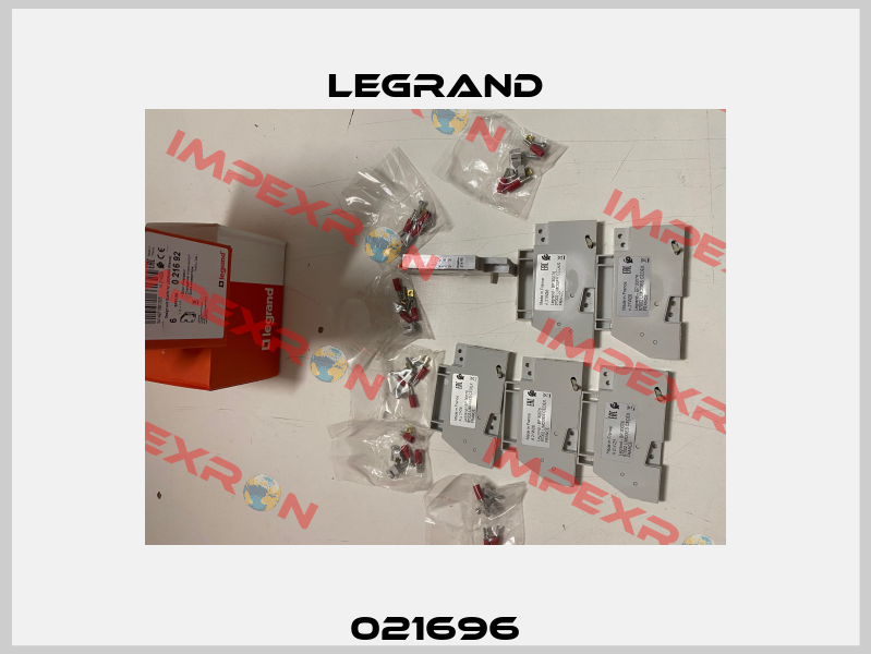 021696 Legrand